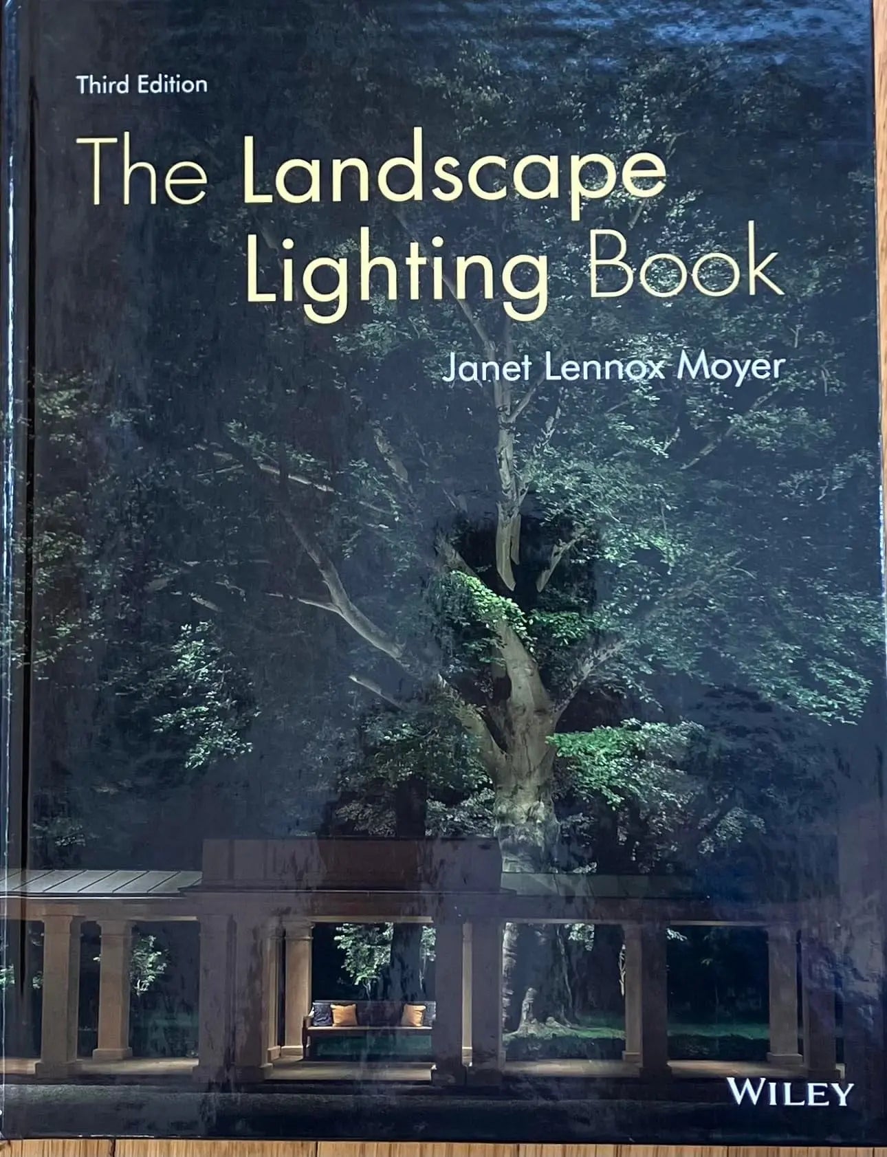 The Landscape Lighting Book by Janet Lennox Moyer – book cover
